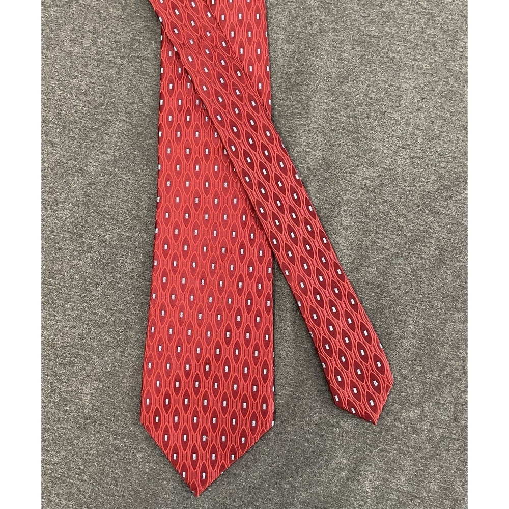 Ermenegildo Zegna Tie Red Geometric Silk Made in Italy Classic 3.75"x59.25"